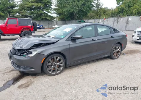 2015 Chrysler 200 S из США, поврежденный, VIN 1C3CCCBGXFN527981